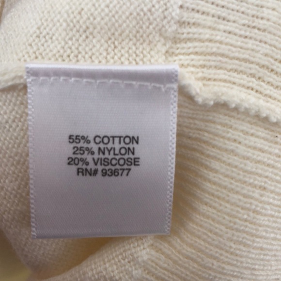 Ashley Nell Tipton Beautiful sweater Ivory New - Picture 6 of 8